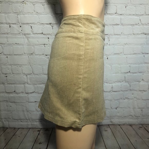 ENT Entrancy corduroy mini NWOT - Picture 2 of 3